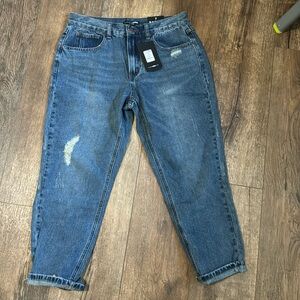 Fashion Nova boyfriend jeans